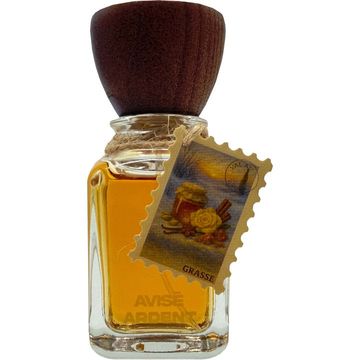 Avisē Ardent fragrance bottle