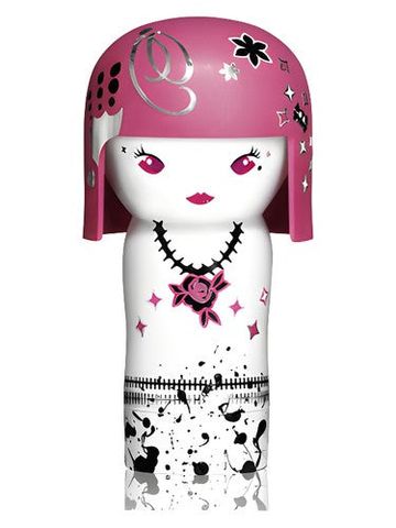 Oriflame The Babes Passion Berry fragrance bottle