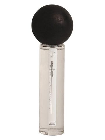 Hetkinen Majime fragrance bottle