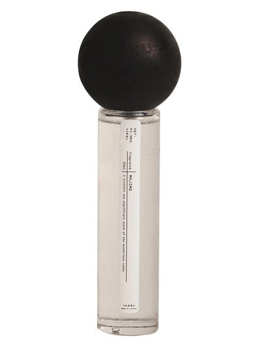 Hetkinen Majime fragrance bottle