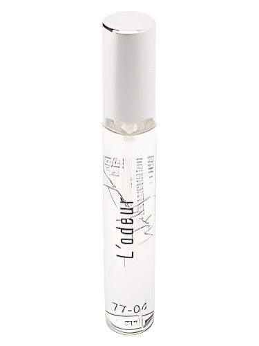 Yohji Yamamoto 77-04 fragrance bottle