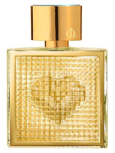 Queen Latifah Queen of Hearts fragrance bottle