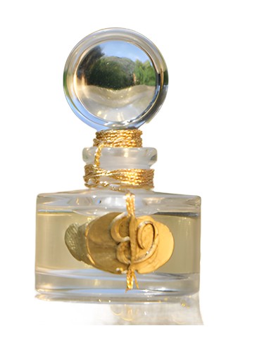 En Voyage Perfumes Debut de Carmel fragrance bottle