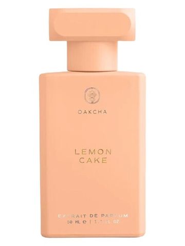 Oakcha Lemon Cake fragrance bottle
