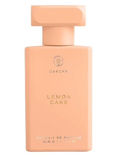Oakcha Lemon Cake fragrance bottle