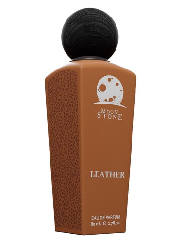 Moon Stone Leather fragrance bottle
