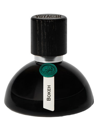 Voyager Bokeh fragrance bottle