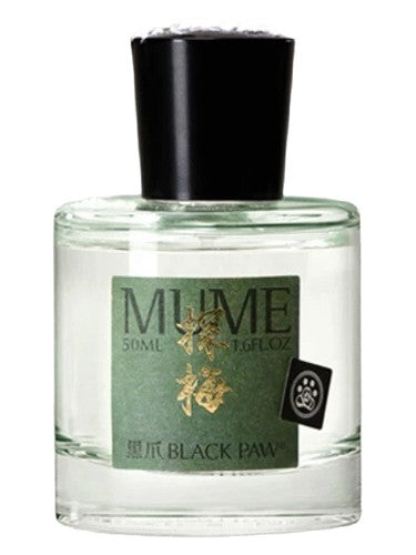 Black Paw Mume 探梅 fragrance bottle