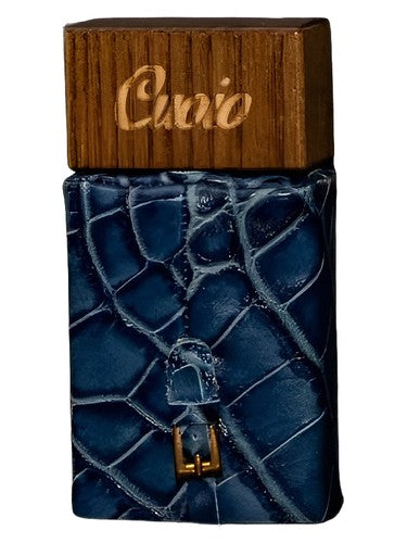 Santiago Luxury Parfum Cuoio fragrance bottle