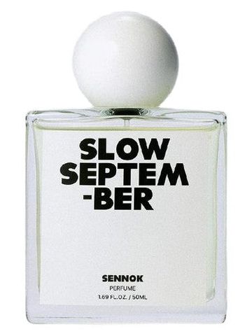 Sennok Slow September fragrance bottle