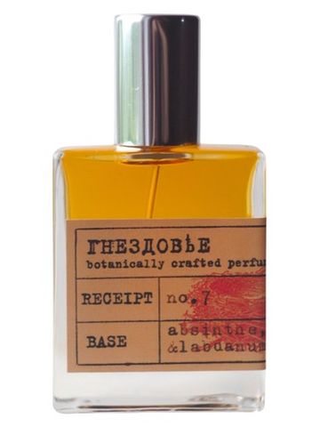 Gnezdovje Parfumerie No.7 Artemisia Absinthium fragrance bottle