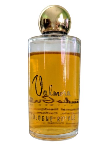 Studio Girl Valmora fragrance bottle