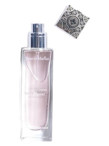 Rose et Marius La Vie en Roses et Marius fragrance bottle