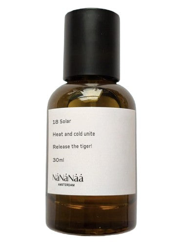 NaNaNaa 18 Solar - Heat and cold unite fragrance bottle