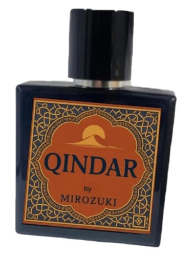 Mirozuki Qindar fragrance bottle