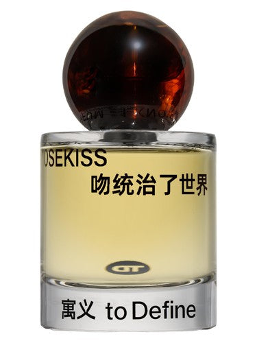 To Define 寓义 Rosekiss — 吻统治了世界 fragrance bottle