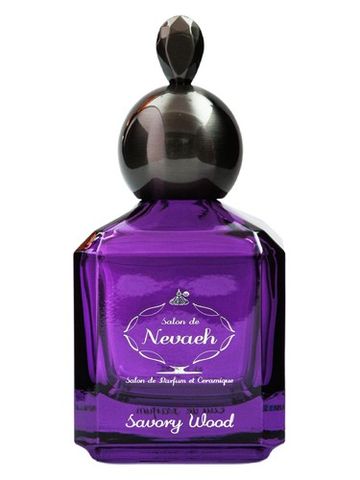 Salon de Nevaeh Savory Wood fragrance bottle