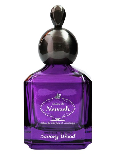Salon de Nevaeh Savory Wood fragrance bottle