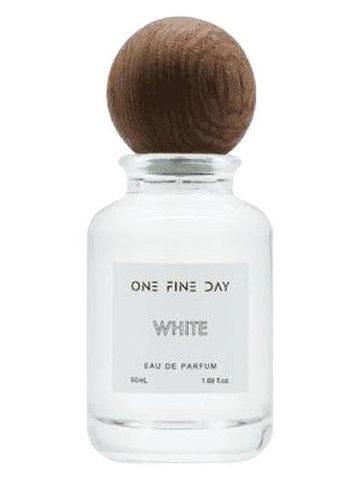Mith White fragrance bottle