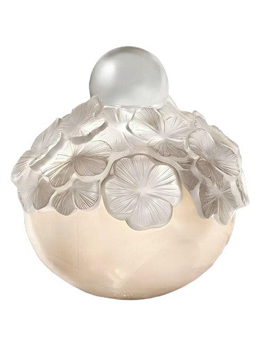 Mikimoto Fortune Leaves Crystal Edition fragrance bottle