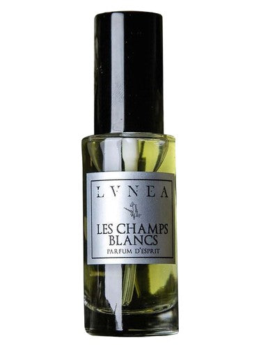 Lvnea Les Champs Blancs fragrance bottle