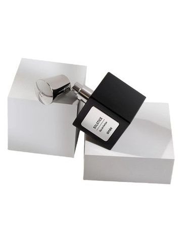 Aimée Solstice fragrance bottle