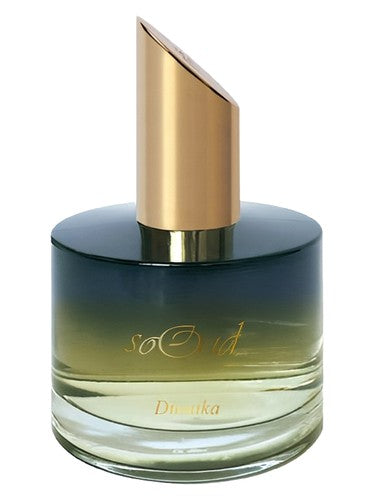 SoOud Dunaka fragrance bottle