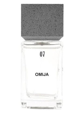 CONCRETED 07. Omija fragrance bottle