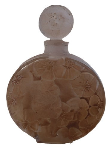 Volnay Rose Brumaire fragrance bottle