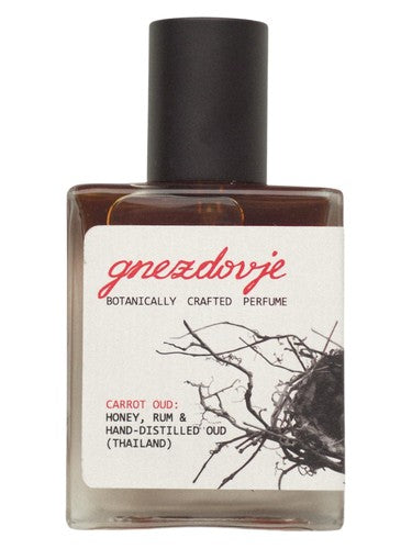 Gnezdovje Parfumerie Carrot Oud fragrance bottle