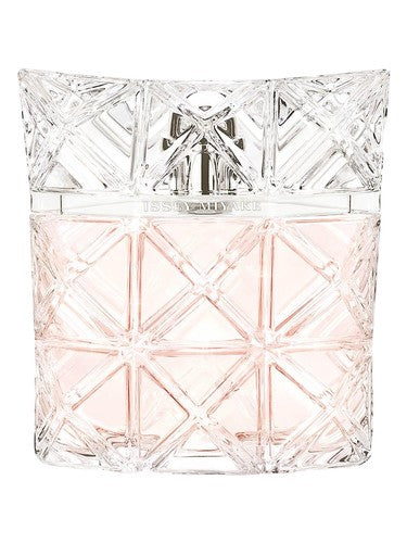 Issey Miyake Lumière d’Issey fragrance bottle