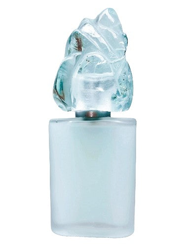 House of Atropa Robinia fragrance bottle