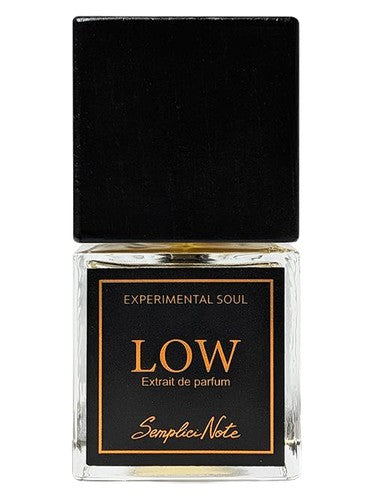 Experimental Soul x SempliciNote LOW fragrance bottle