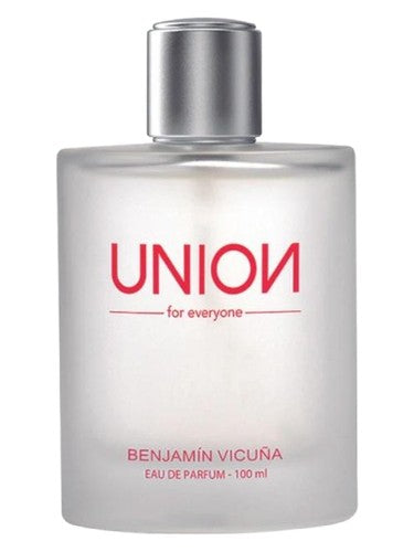Benjamin Vicuña Union fragrance bottle