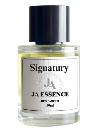 Ja Essence Signatury fragrance bottle