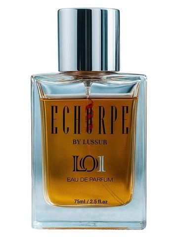 Lussur L01 fragrance bottle