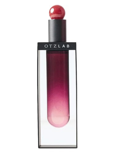 Otz Lab Lances fragrance bottle