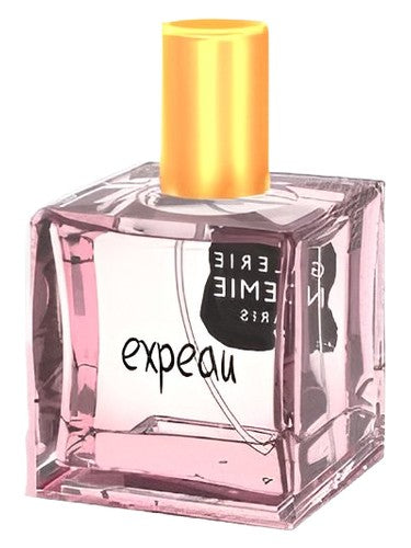 Galerie Noemie Expeau fragrance bottle