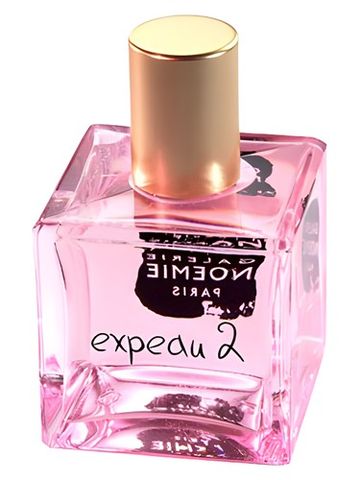Galerie Noemie Expeau 2 fragrance bottle