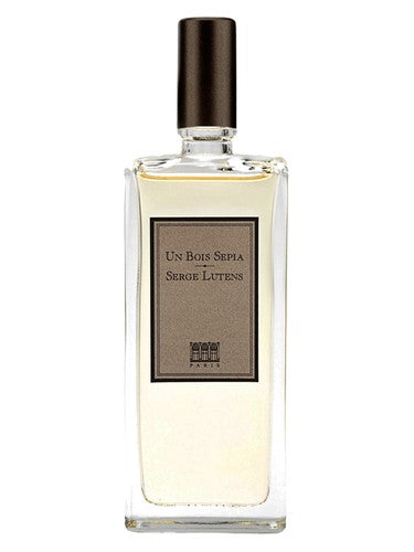 Serge Lutens Un Bois Sepia fragrance bottle