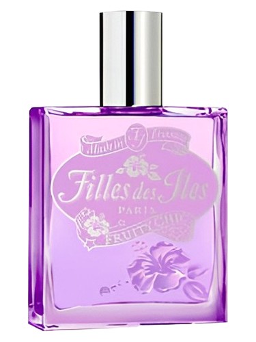 Filles des Iles Fruity Chic fragrance bottle