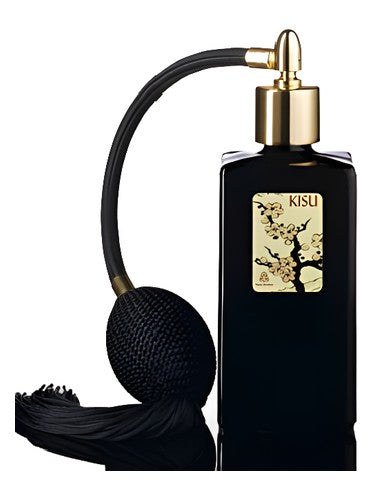 Tann Rokka Kisu fragrance bottle