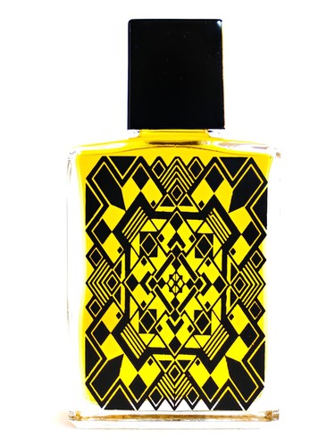 House of Matriarch Midnight fragrance bottle