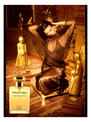 Parfums et Senteurs du Pays Basque Nathalie Cardone fragrance bottle