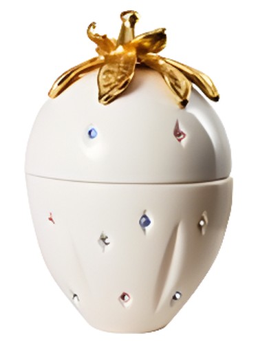 S. Cute Love Berry White fragrance bottle