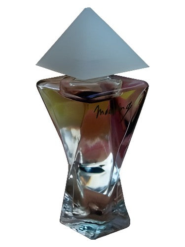 Gilles Cantuel Moving fragrance bottle