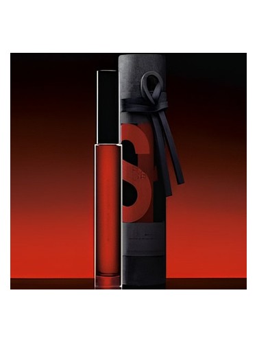 IUNX Splash Forte fragrance bottle