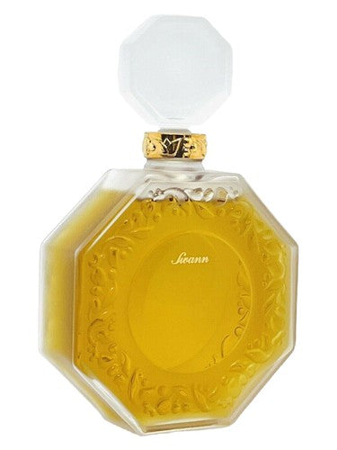 Pacoma Swann fragrance bottle