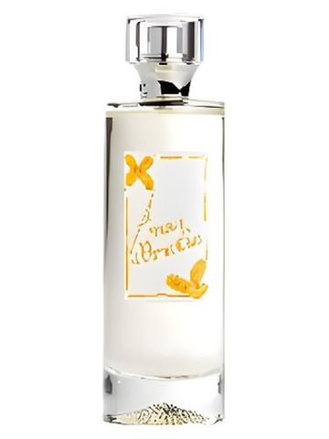Kiotis L'Amour d'Osmanthus fragrance bottle