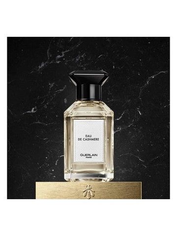 Guerlain Eau de Cashmere fragrance bottle